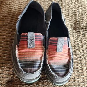 ARIAT Women's Shoes SIZE 7 Slip-On Casual Sneakers